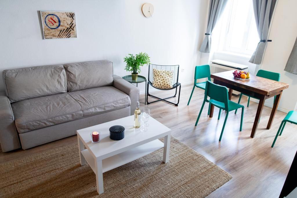 Studio Apartment Next To Famous Party House A38 Budapest Eksteriør bilde